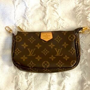 Designer inspired, Super Cute Mini Bag Pouch Crossbody